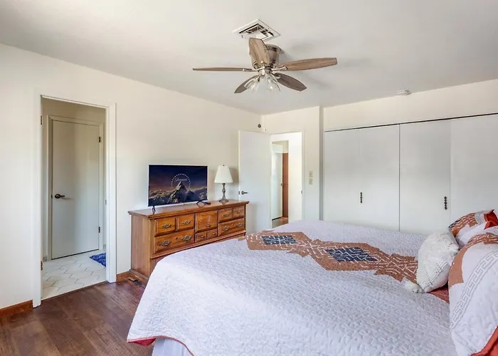 Havasu Winston - Spa, Garage Access, Villa Lake Havasu City