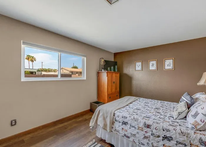 Havasu Winston - Spa, Garage Access, Villa Lake Havasu City